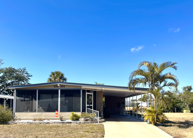 392 Sandpiper Cove, Ellenton, Florida 34222, 2 Bedrooms Bedrooms, ,2 BathroomsBathrooms,55-Plus Mobile Home,For Sale,Sandpiper Cove,4569